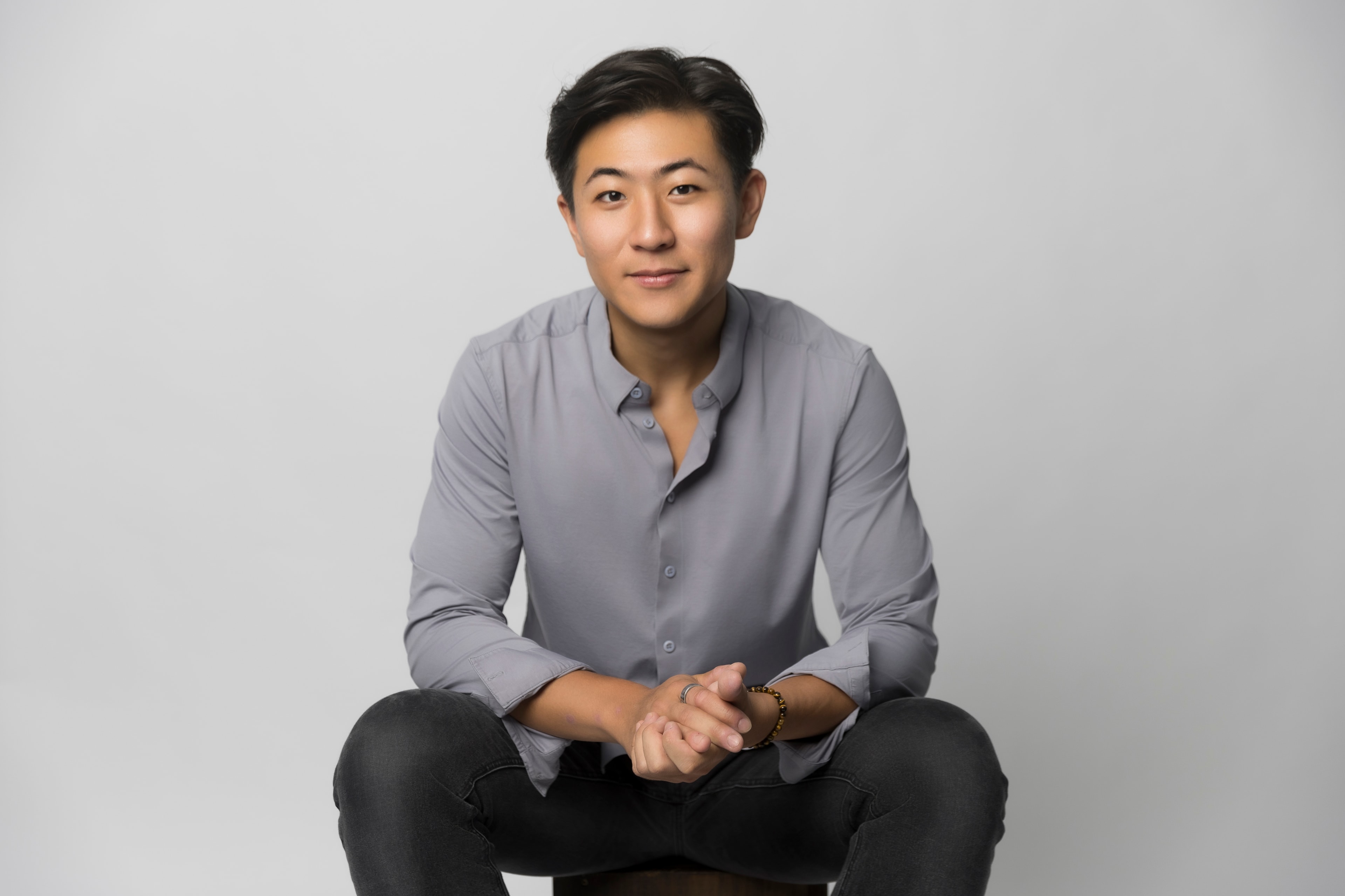 Edmund Zheng — The American Hypnotist